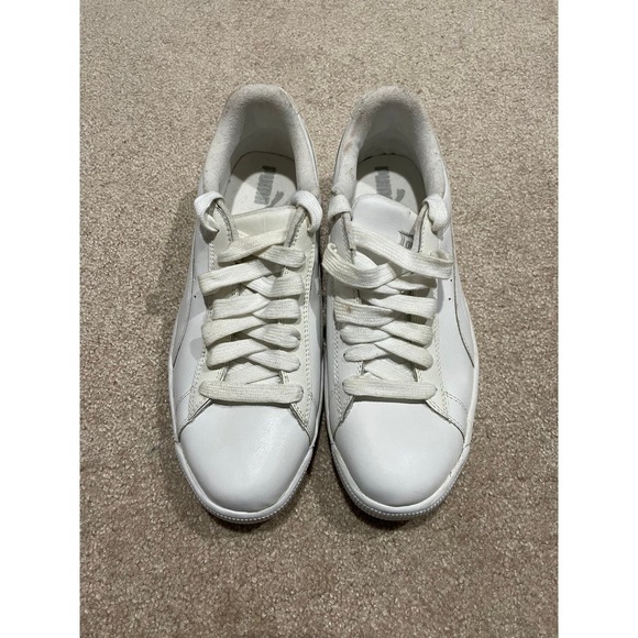 Puma Men's Size 10.5 All White Shoes-Only Worn Once! - Picture 1 of 7